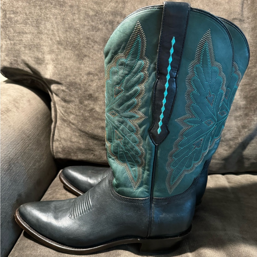 Lucchese Dina boots in forest green, size 10, EUC